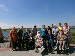 Инвалиды путешествуют по святым местам Тамбовщины
