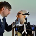 В Лондоне представили первого в мире «бионического человека»
