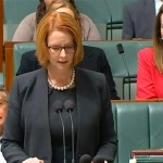 Австралийский премьер-министр расплакалась во время выступления в парламенте