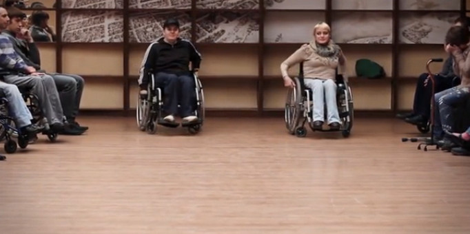 Особая мода: Инвалиды выходят на подиум