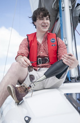 Young sailor gets bionic leg