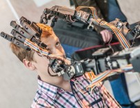Машины среди нас: стоит ли ждать роботизации человечества