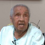 111-летняя бабуля получила школьный аттестат