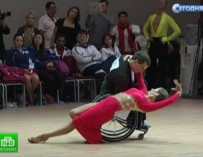 Питерские танцоры на колясках дали фору соперникам из Мексики и Гонконга
