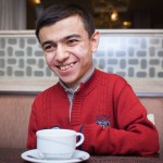 Невозможное возможно: О том, как молодой поэт Фариз Керимли борется с ограниченными возможностями и стремится победить болезнь
