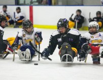 Следж-хоккей помогает детям с инвалидностью шире смотреть на мир
