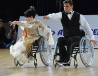 Фактор жизни: Инвалиды… на танцполе