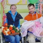 В Екатеринбурге пара инвалидов-колясочников стали родителями здорового малыша