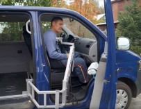 Принтер Брайля, протезы кисти и коляска-трансформер: российские технологии для инвалидов
