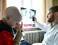 Сколько тратят на борьбу с раком в Беларуси и хорошо ли работают отечественные лекарства